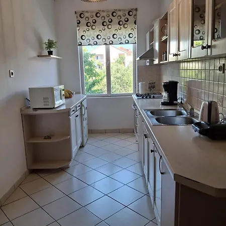 Luna Apartamento Zadar